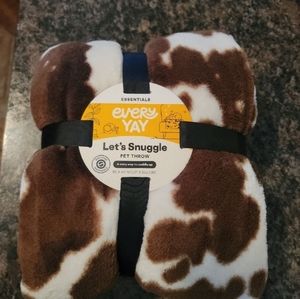 Cow print throw
